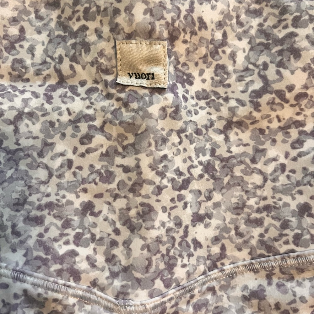 Vuori Abstract Gray and Cream Fabric